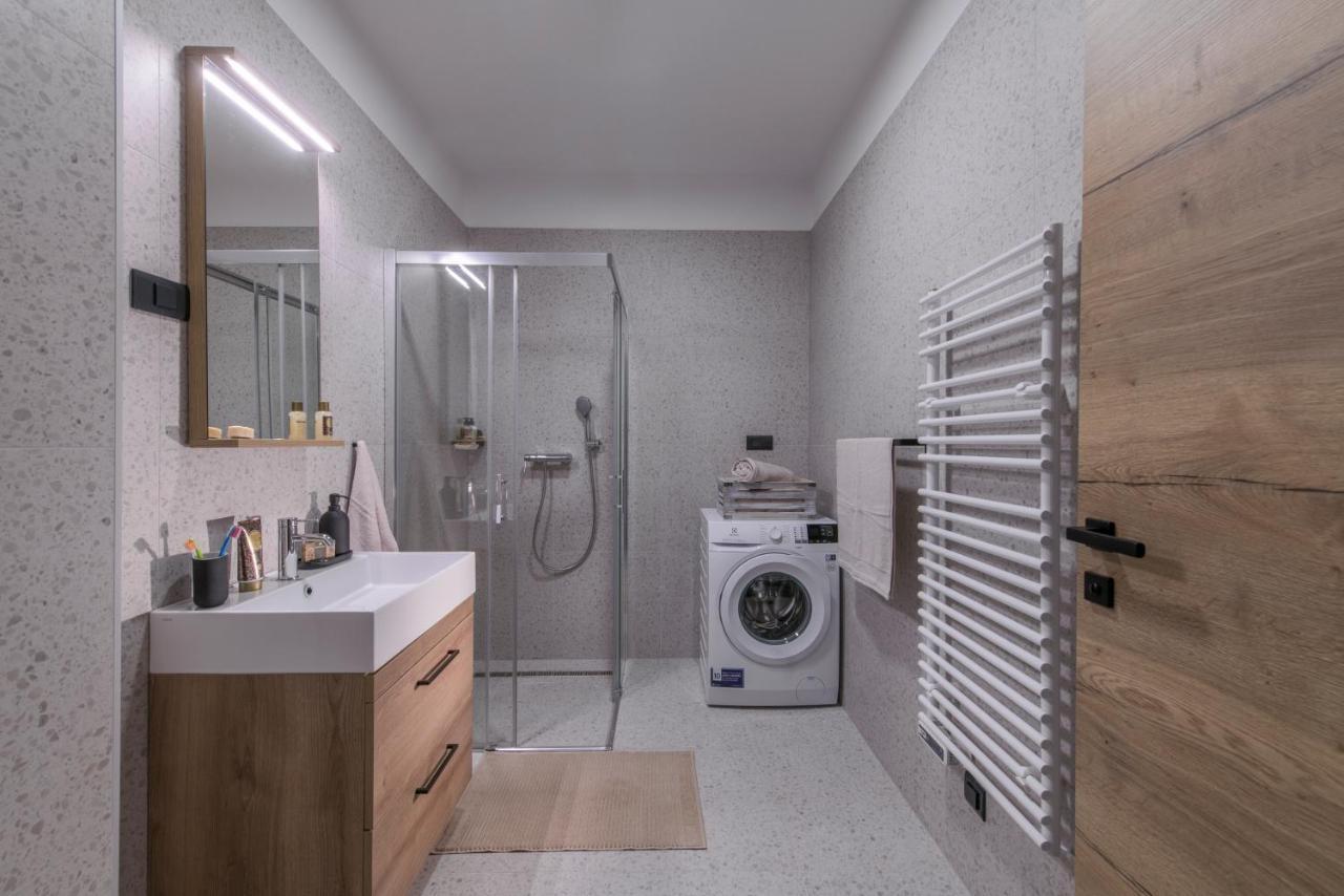Apartmaji Harpf สโลวีน กราเดส ภายนอก รูปภาพ