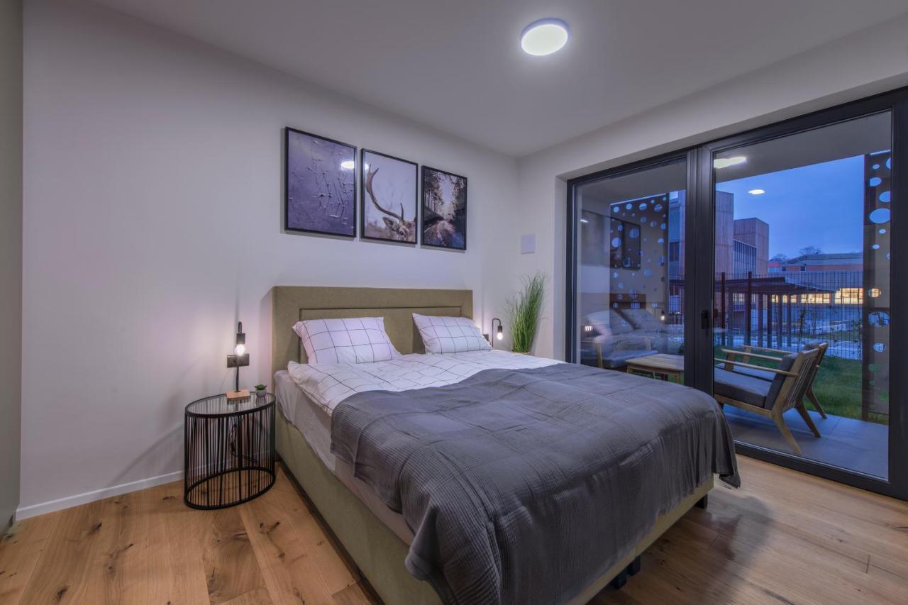 Apartmaji Harpf สโลวีน กราเดส ภายนอก รูปภาพ