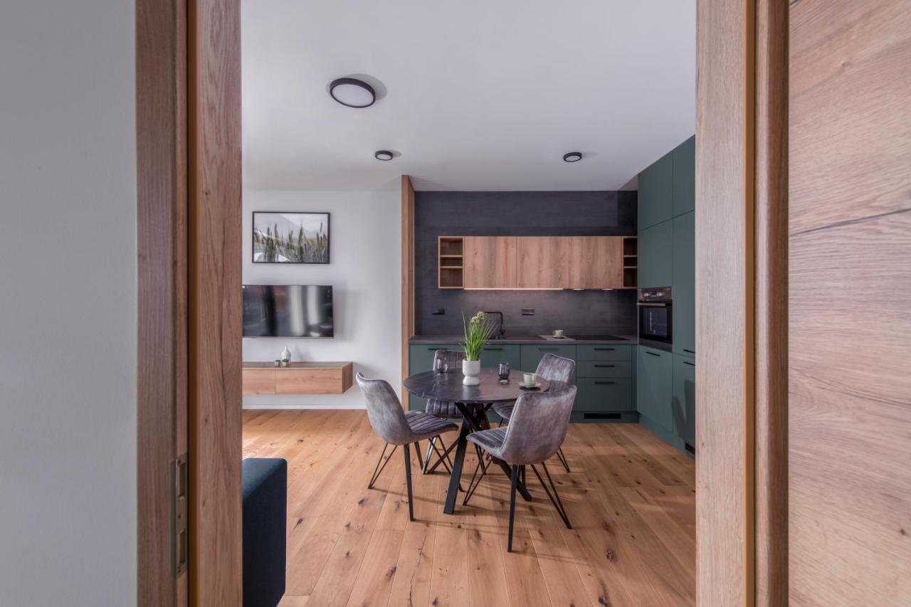 Apartmaji Harpf สโลวีน กราเดส ภายนอก รูปภาพ