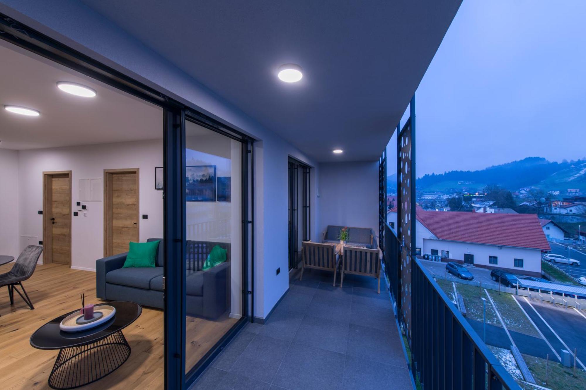 Apartmaji Harpf สโลวีน กราเดส ห้อง รูปภาพ