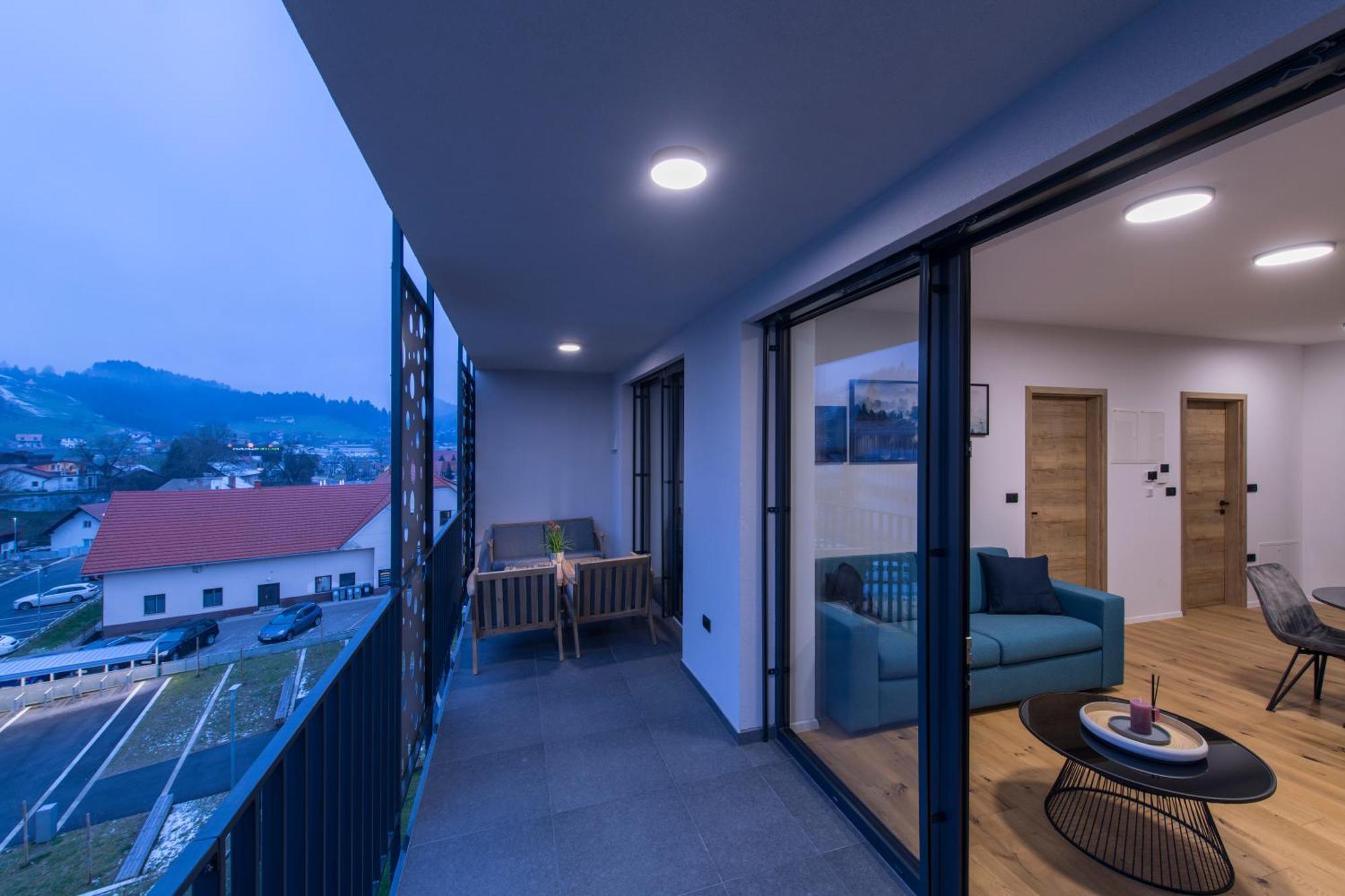 Apartmaji Harpf สโลวีน กราเดส ห้อง รูปภาพ